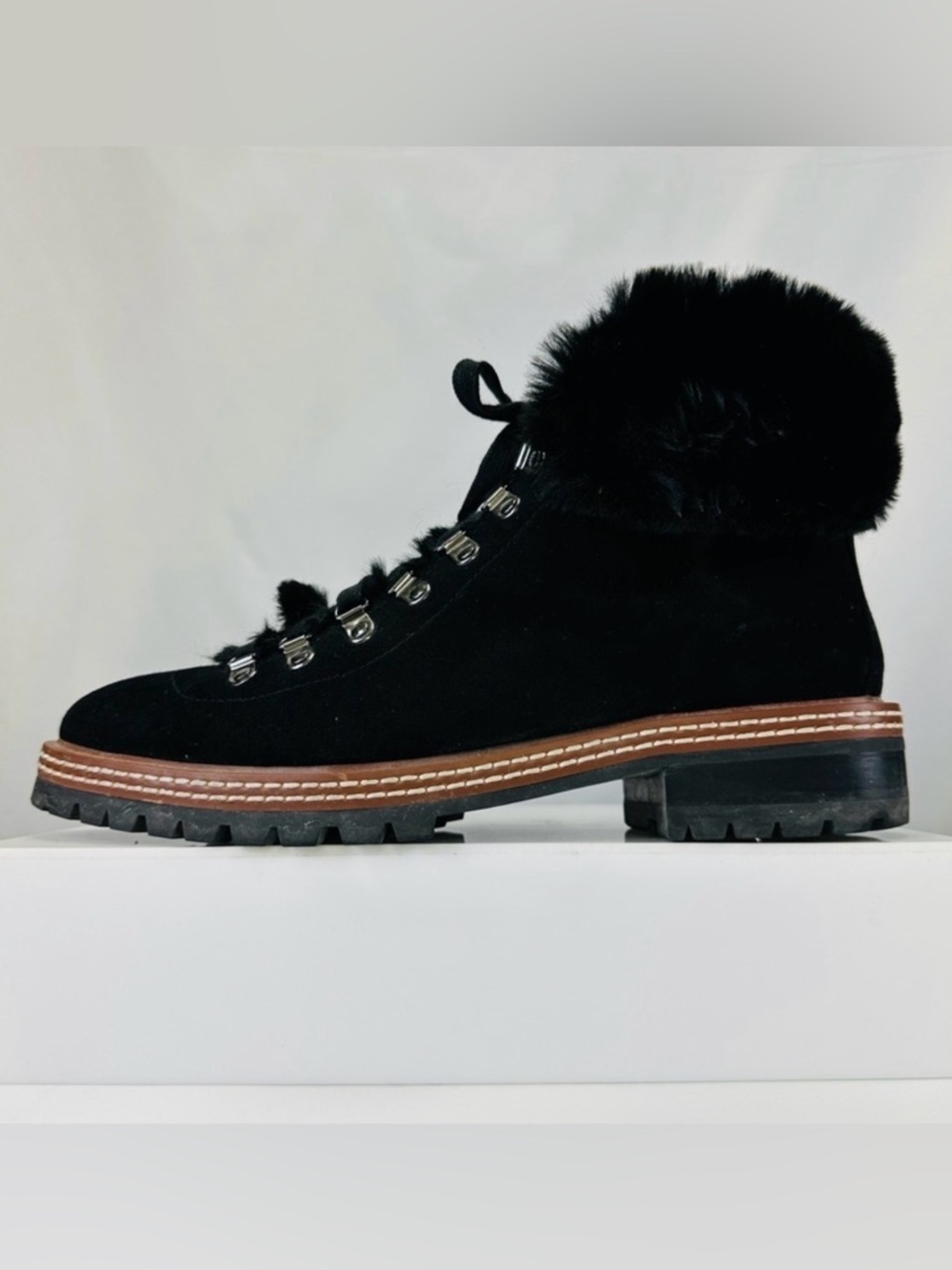 Kate Spade winter snow boots Size 10M black Robin faux fur lug heel womens